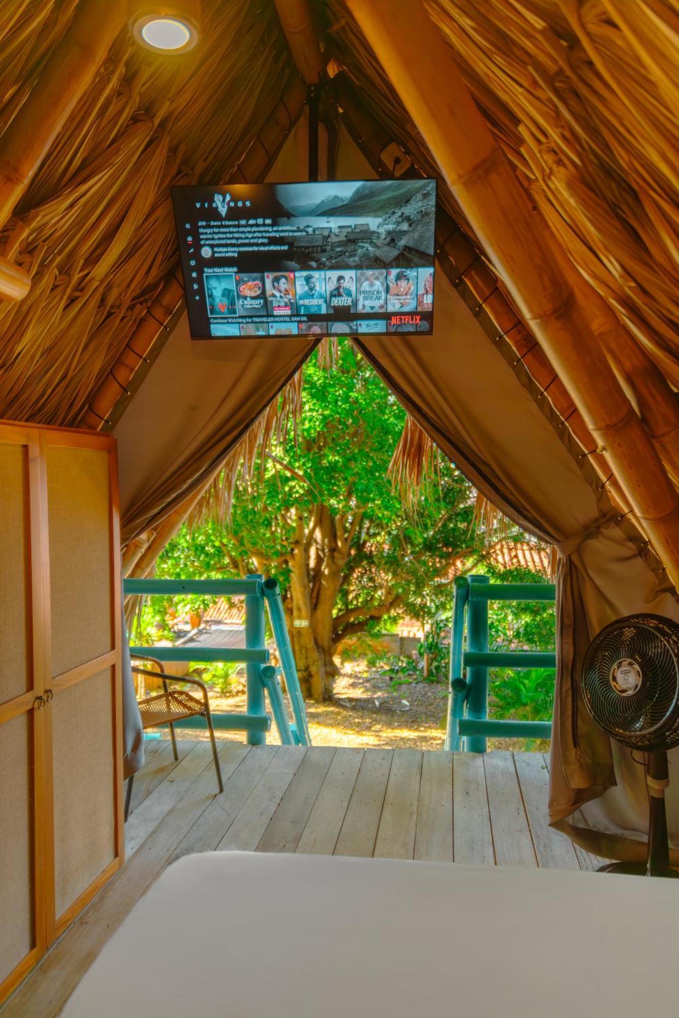 Traveler Hostel サン・ヒル エクステリア 写真