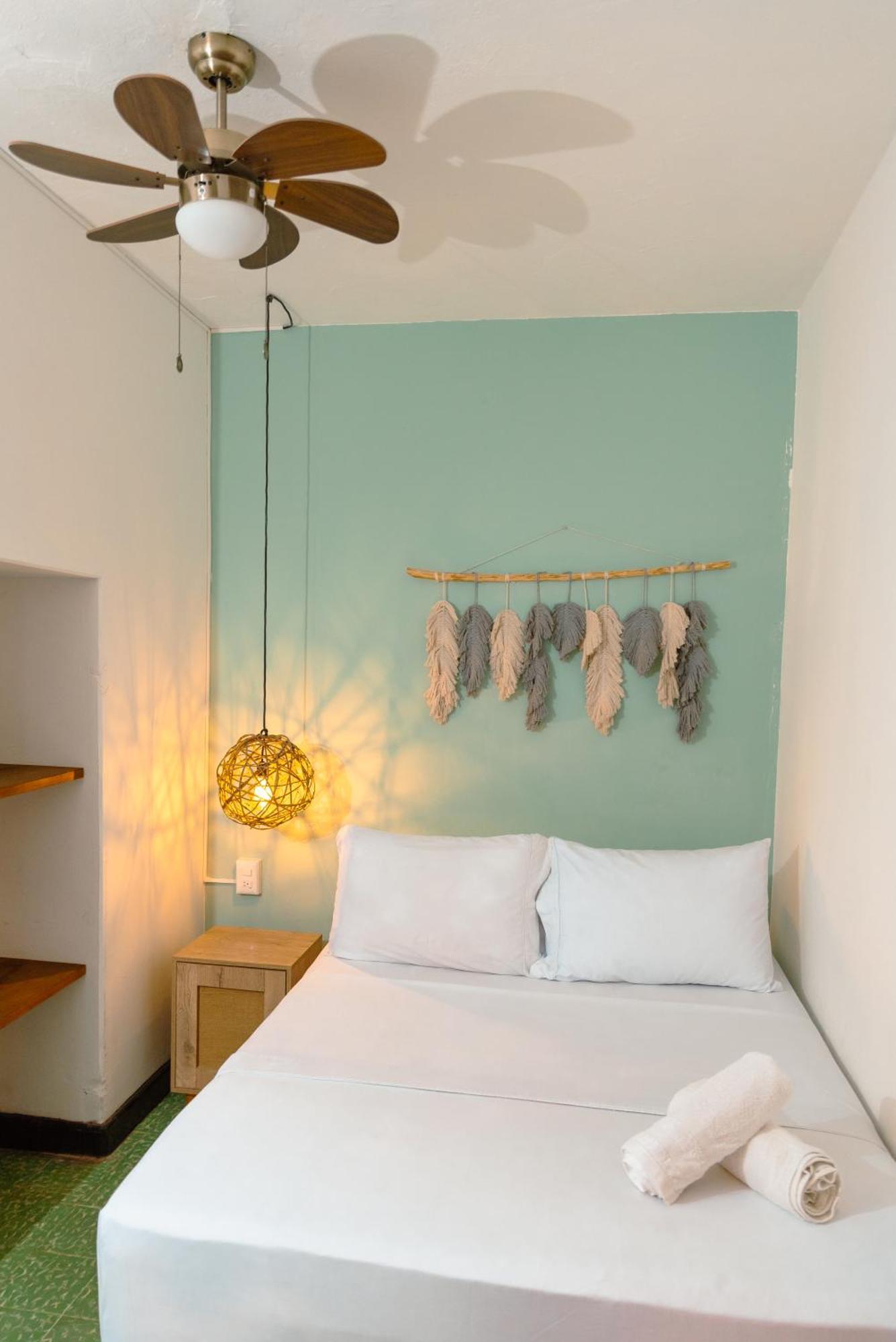 Traveler Hostel サン・ヒル エクステリア 写真
