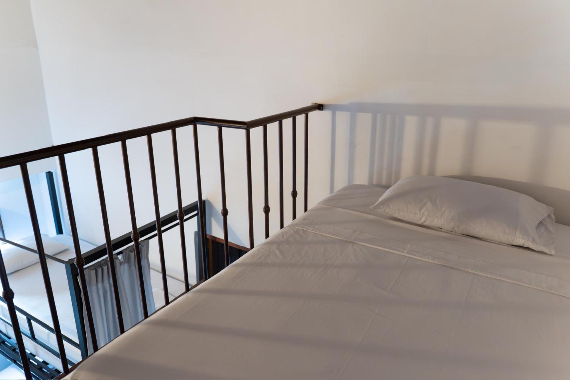 Traveler Hostel サン・ヒル エクステリア 写真